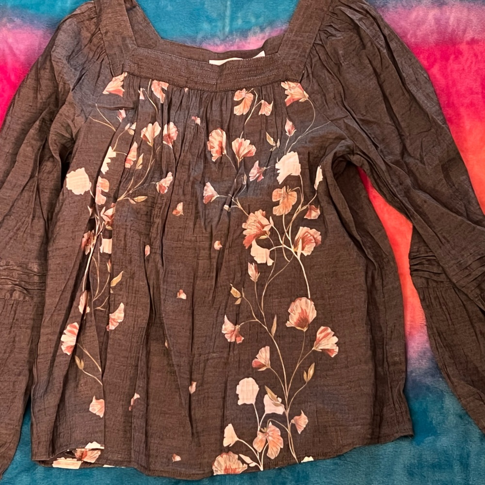 Lauren Conrad top
